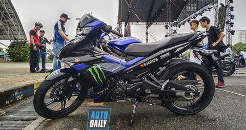 Cận cảnh Yamaha Exciter 150 2019 Monster Energy giá 49 triệu đồng