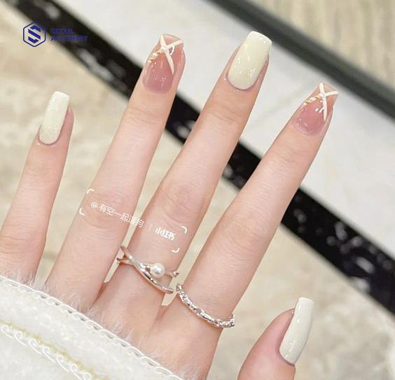 40+ mẫu nail tết màu trắng đẹp, sang chảnh dự đoán hot nhất năm 2024