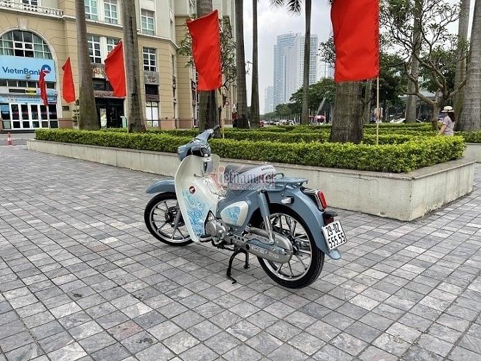 Honda Cub C125 cũ biển ngũ quý giá 400 triệu đồng tại Hà Nội - 1