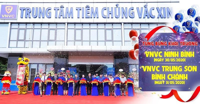 Khai trương trung tâm tiêm chủng Ninh Bình và Bình Chánh