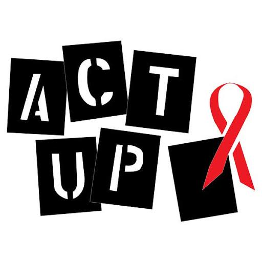 Act Up là gì và cấu trúc cụm từ Act Up trong câu Tiếng Anh