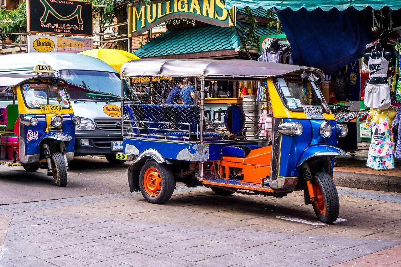 Kinh nghiệm đi xe tuk tuk khi du lịch Thái Lan