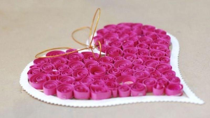 Cách làm thiệp Valentine giấy cuộn