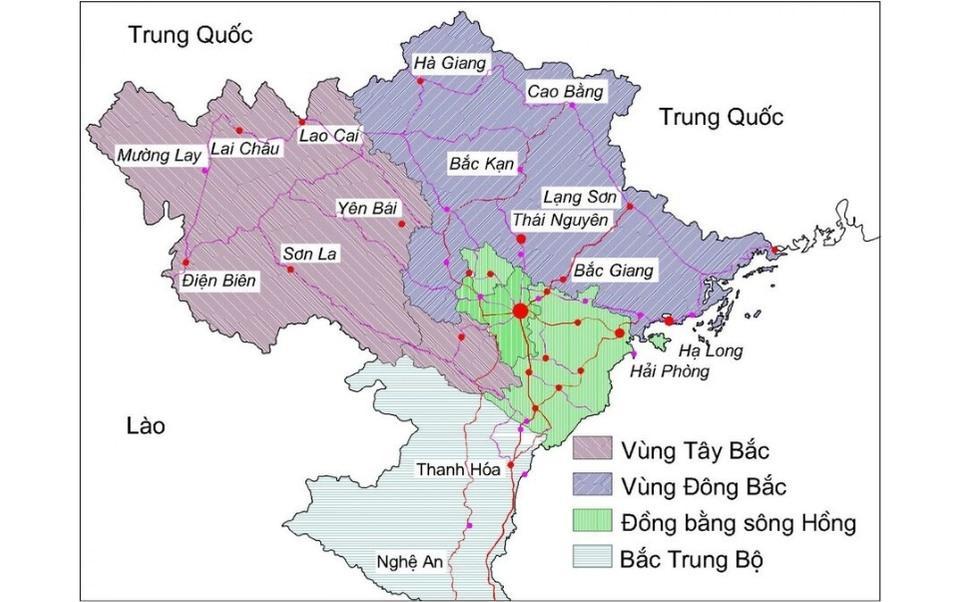 Cảnh sắc thiên nhiên phần lãnh thổ phía Bắc thay đổi theo mùa do?