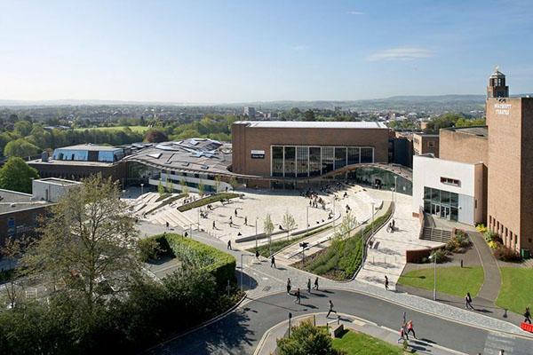 University of Exeter | Tổng quan, học bổng và học phí mới nhất 2024