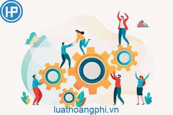 Yếu tố nào dưới đây giữ vai trò quan trọng và quyết định nhất trong quá trình sản xuất?