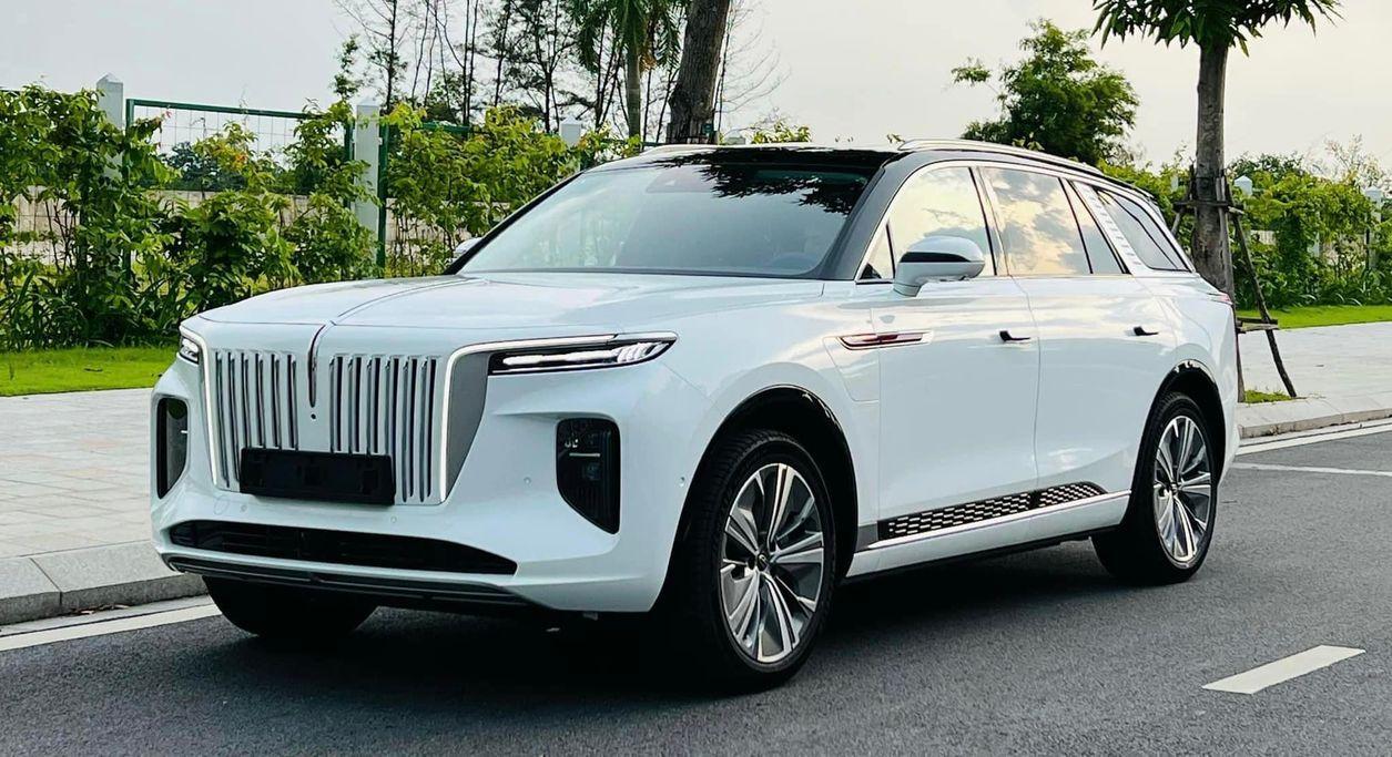 Hongqi E-HS9 bản 7 chỗ về Việt Nam, giá gần 3 tỉ đồng