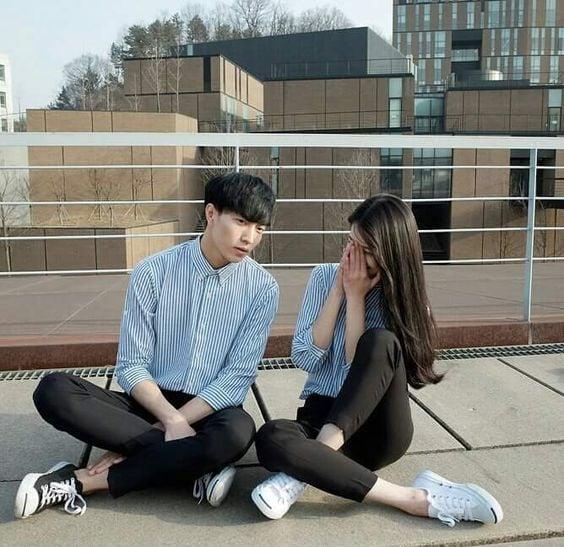 Cách Mix Áo Đôi Mùa Hè Siêu Cute Cho Couple