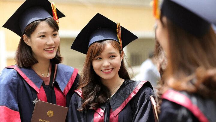 Bằng tốt nghiệp đại học là tấm bằng mơ ước của nhiều người. (Ảnh minh họa)