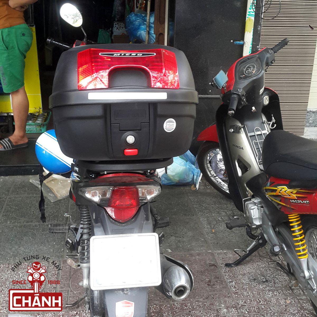 thung-Givi-cho-xe-Wave-RSX-2