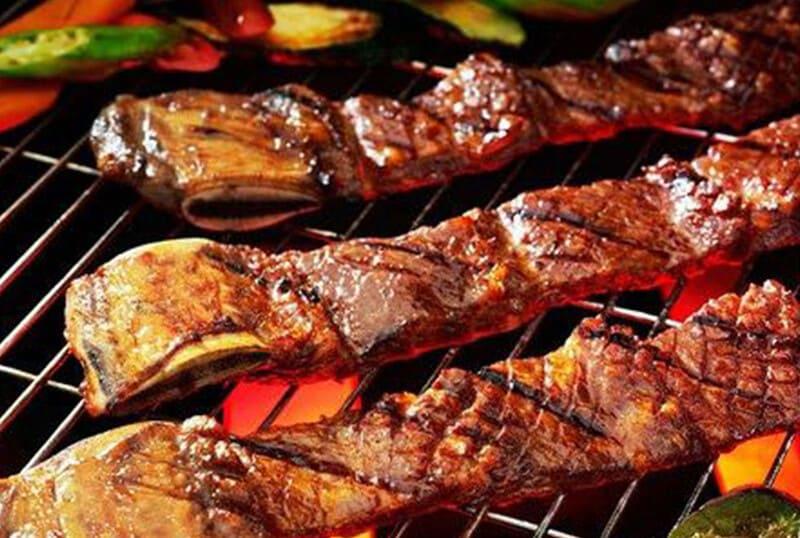 Thịt ướp càng lâu sẽ càng thấm đều gia vị