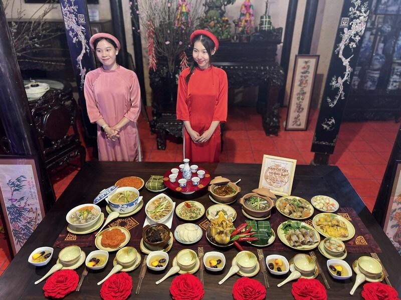 Cúng giao thừa Ất Tỵ 2025: Mâm cúng, văn khấn và những lưu ý