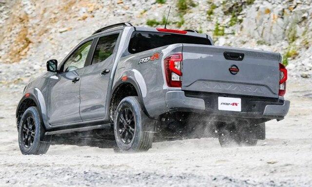 Nissan Navara 2022: Giá bán mới nhất, Đánh giá thông số kỹ thuật