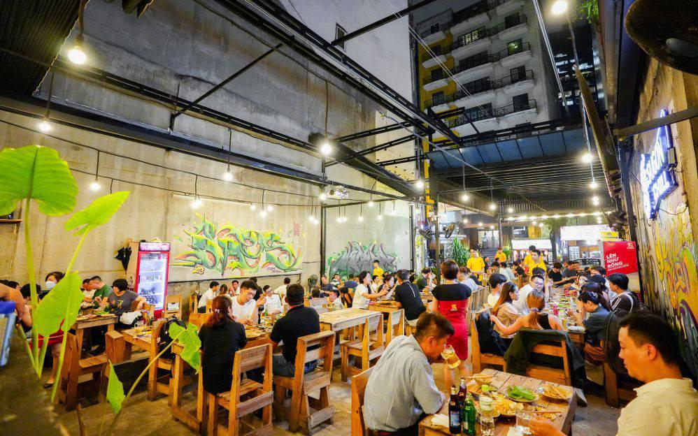 Quán nhậu đêm 5Ku Station