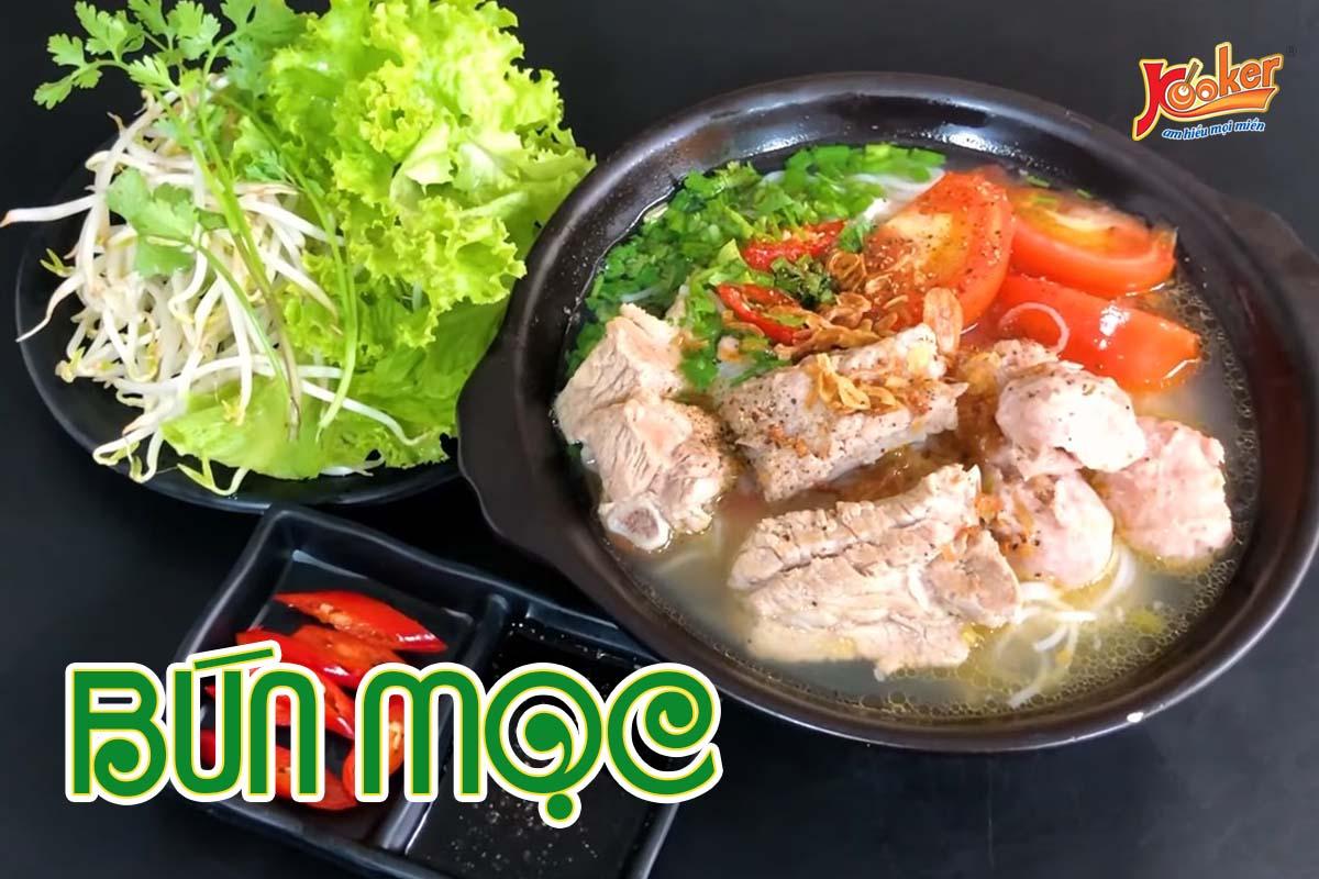 Bún mọc xương heo