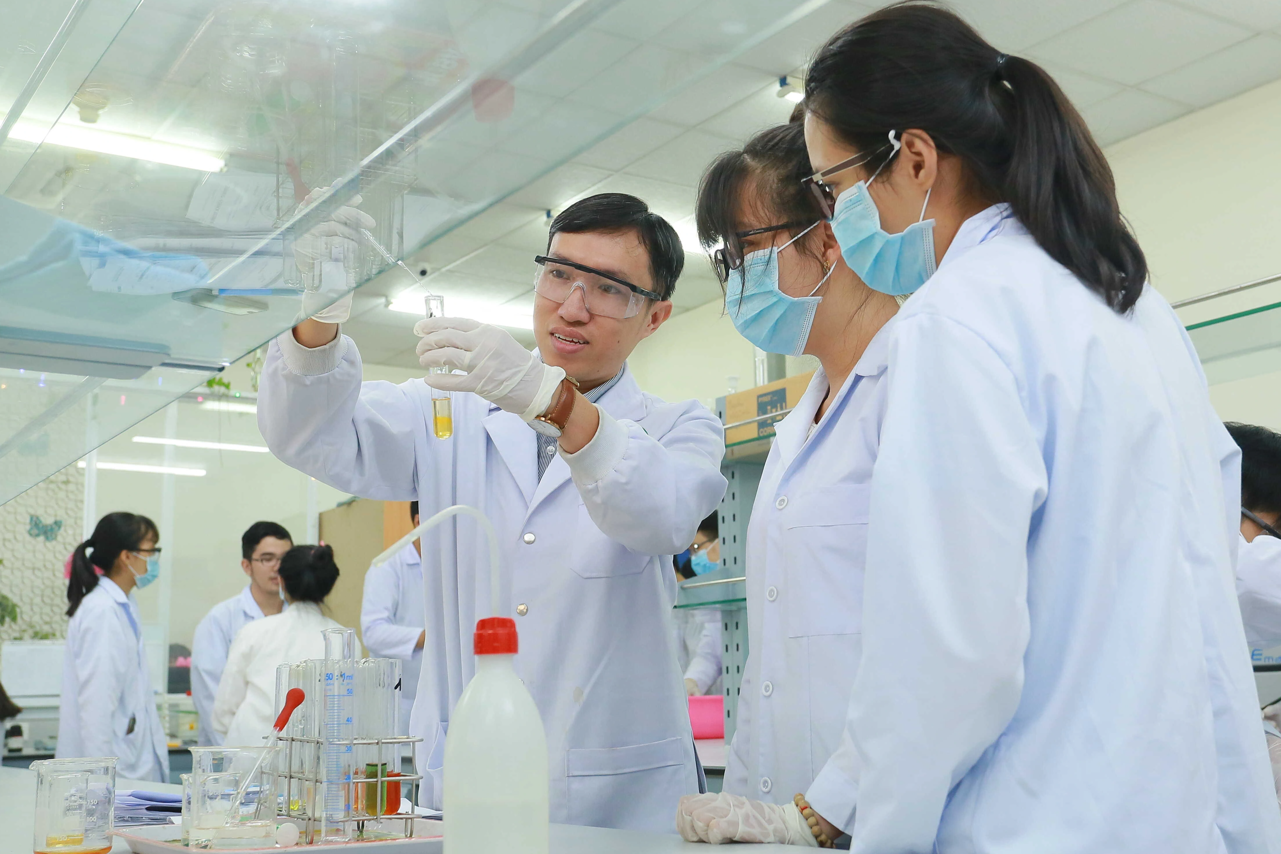 Tiến sĩ trẻ nhất sinh năm 1994 trúng tuyển đề án tiền tỷ hút người tài