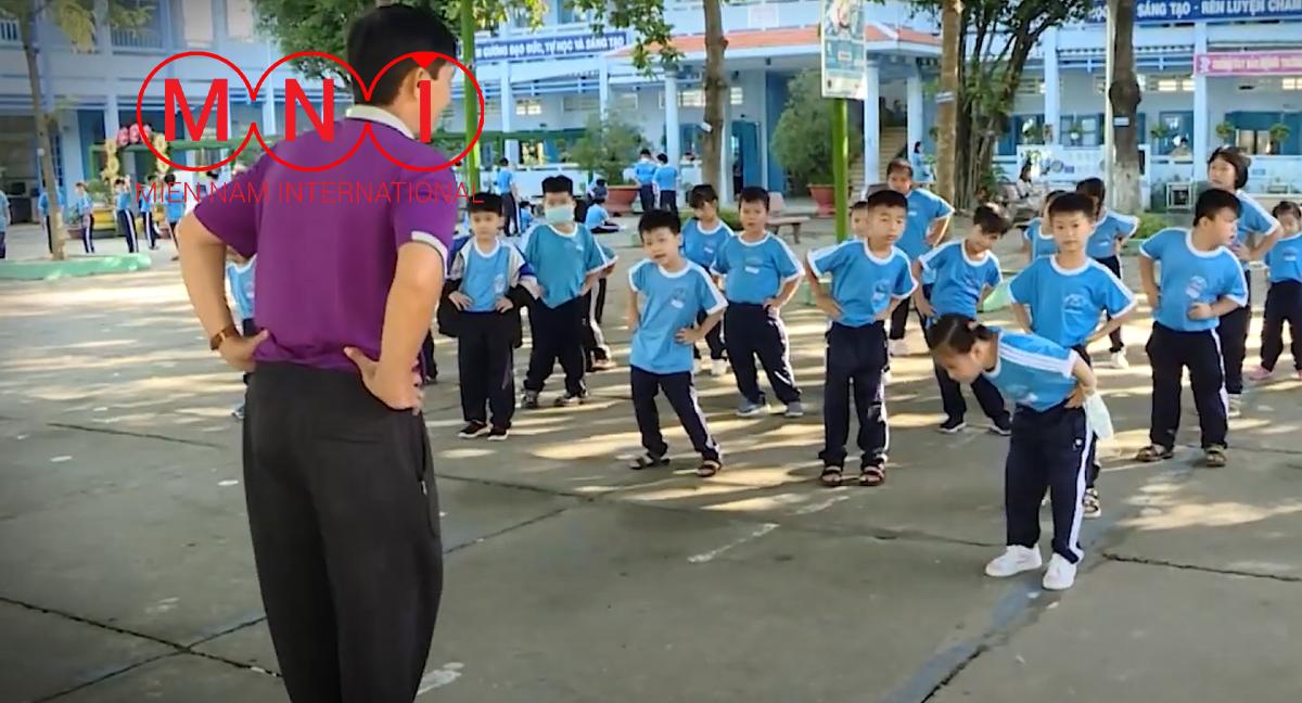Ngành Giáo Dục Tiểu Học Thi Khối Nào? Học Gì? Điểm Chuẩn?