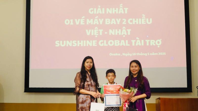 Lan tỏa tình yêu quê hương qua tranh vẽ của thiếu nhi Việt Nam tại Nhật Bản