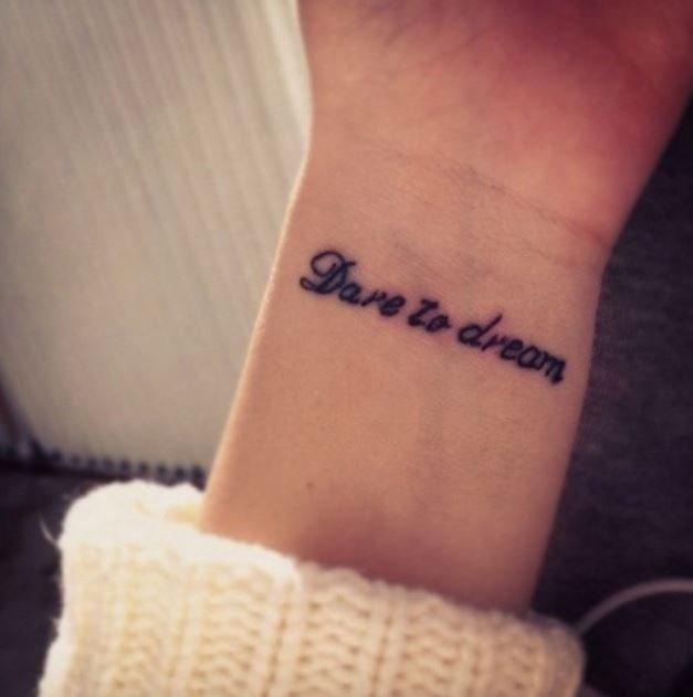 Cập nhật các mẫu hình xăm chữ tiếng anh hay và ý nghĩa nhất 2017