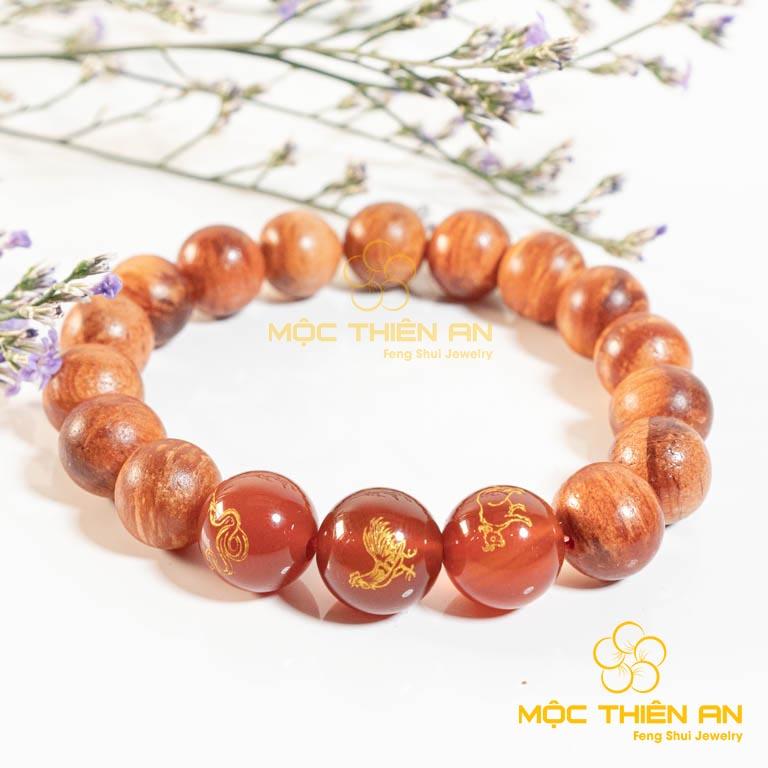 Vòng Huyết Long Tam Hợp Tỵ – Dậu – Sửu (Đá Mã Não)