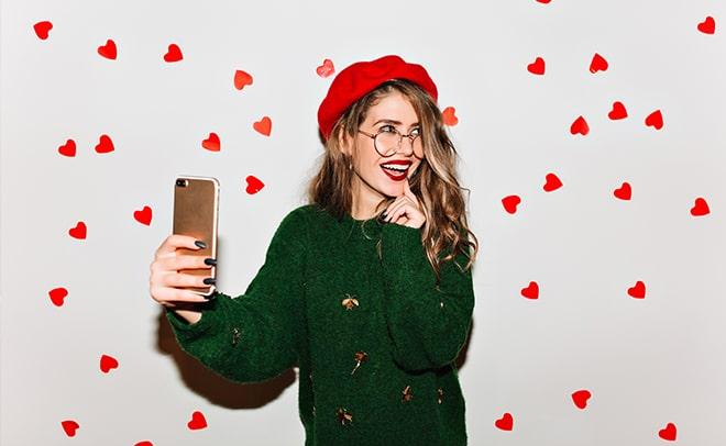 Tuyển tập các cách nhắn tin với crush không bị nhạt