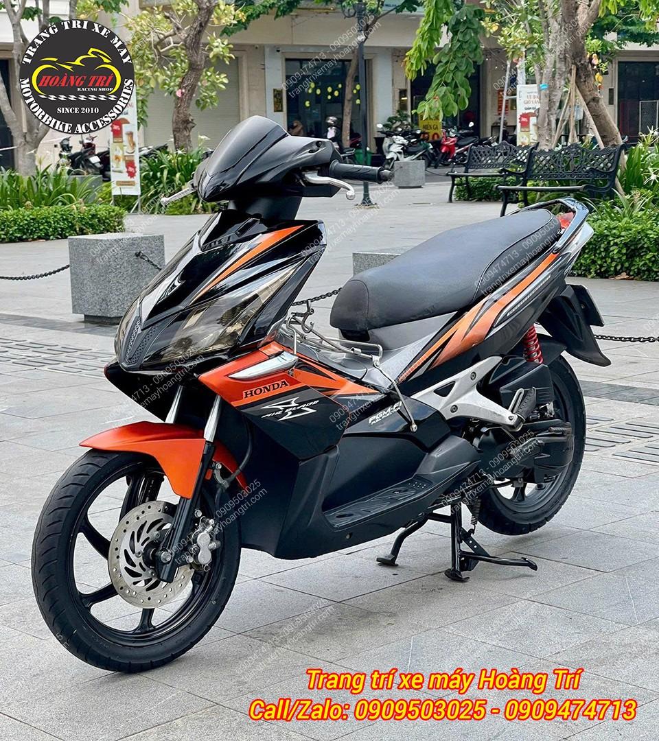 Full dàn áo, tem xe Airblade Thái 2010 chính hãng Honda