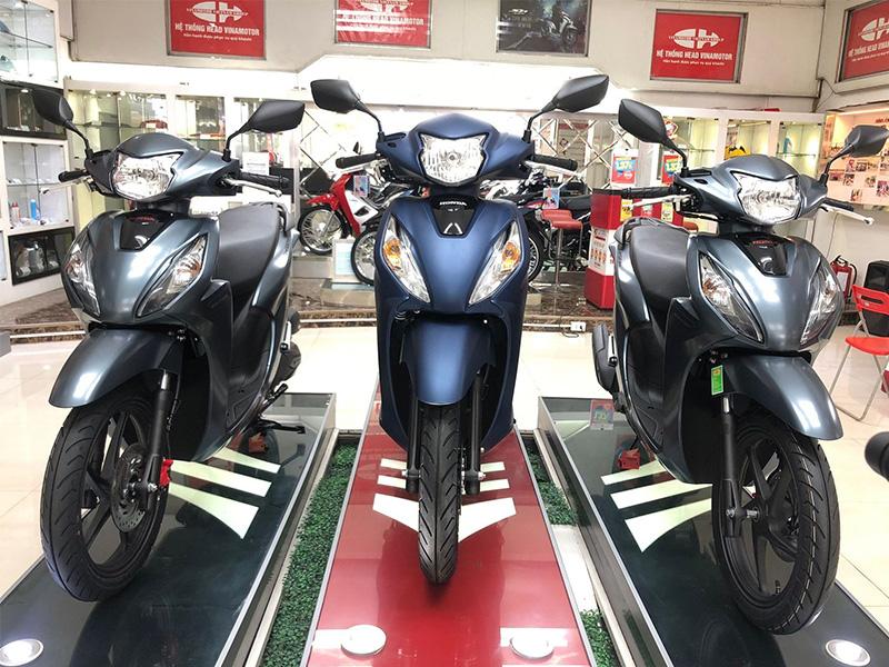 VÌ SAO GIÁ XE VISION LẠI LÊN XUỐNG “CHÓNG MẶT”?