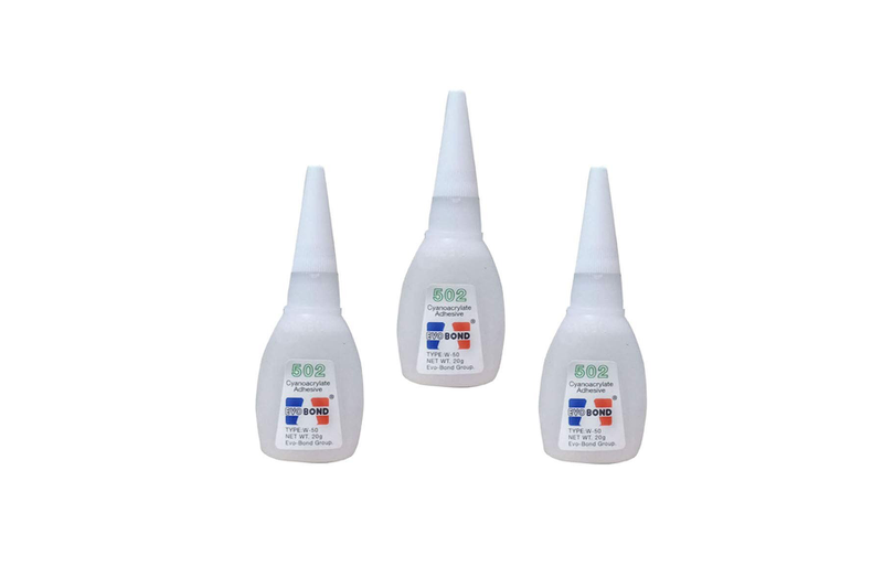 Keo 502 dính vào mắt có sao không?