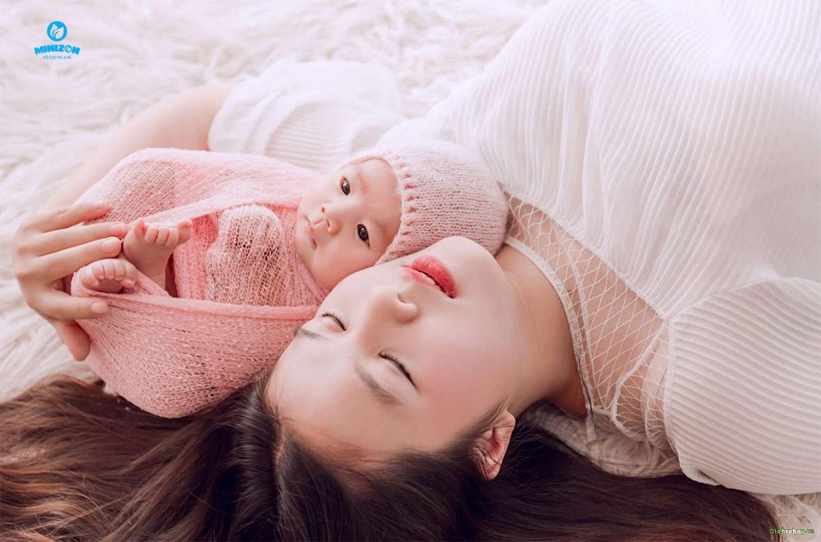 Sinh con tháng 5 năm 2023 ngày giờ nào tốt hợp bố mẹ