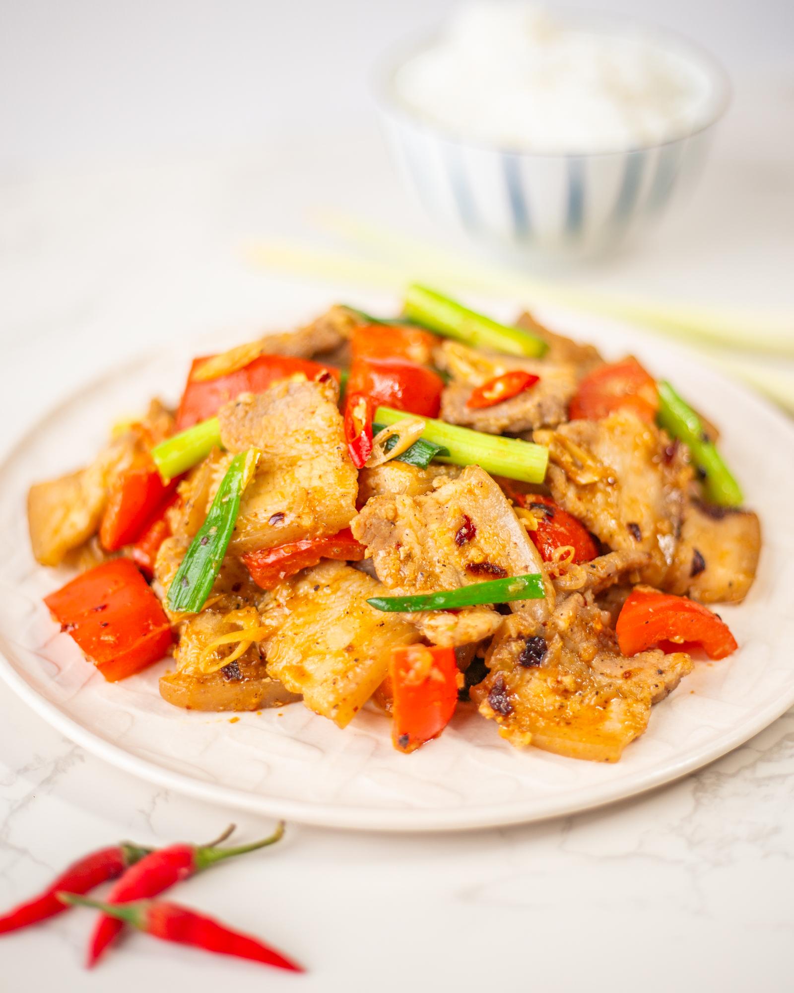 Heo xào sả ớt • Lemongrass & chili sautéed pork