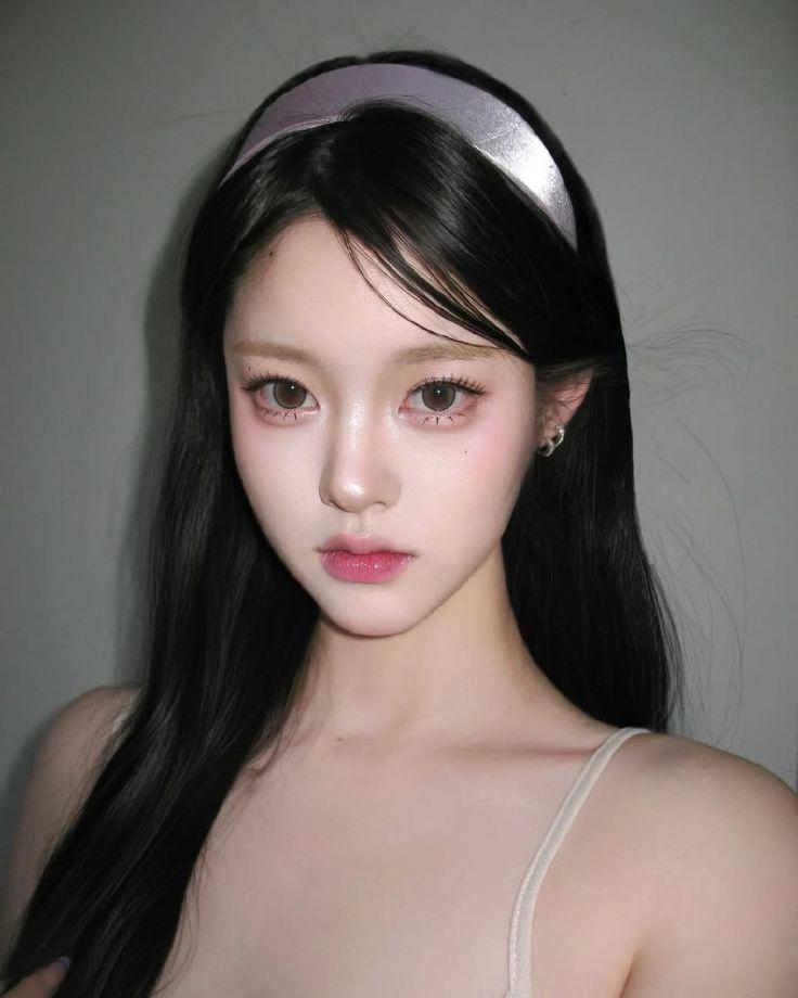 Mái chéo – Kiểu tóc bất bại giúp gương mặt trẻ ra 10 tuổi