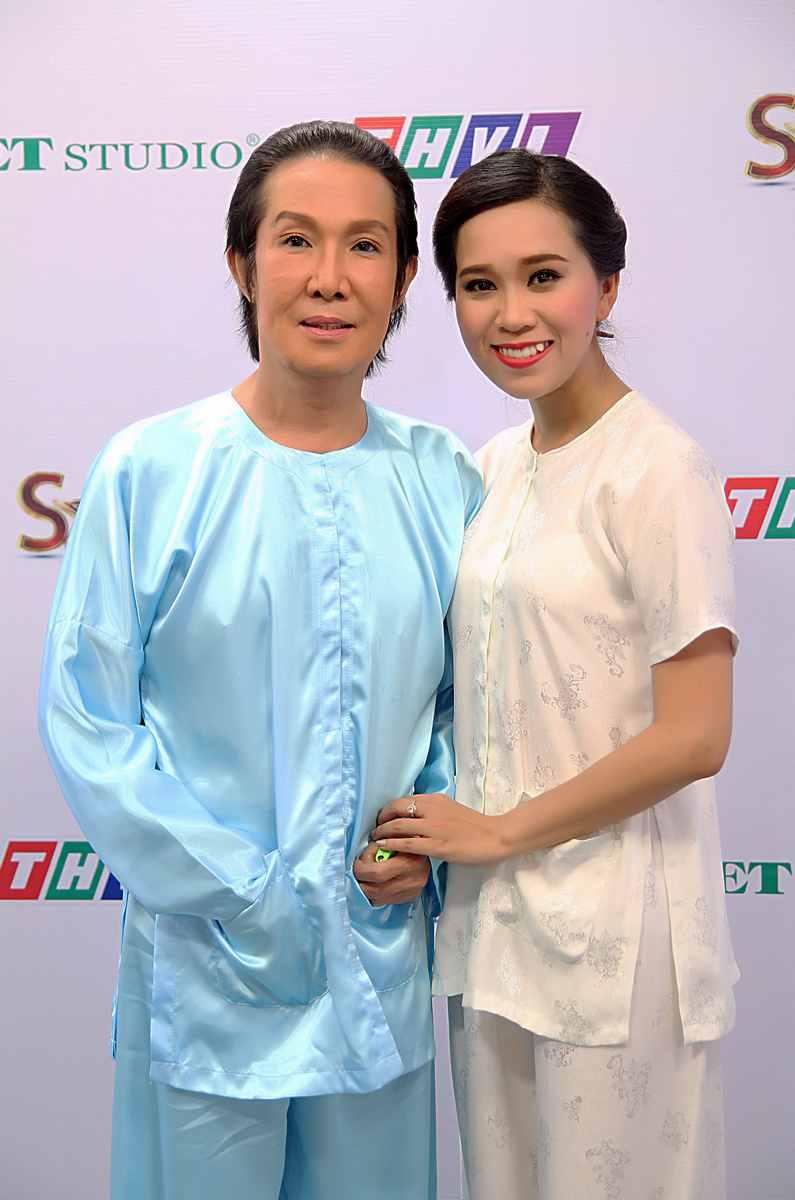 Hoài Linh bắt tay Vũ Linh hỗ trợ cho cháu gái Hồng Phượng - Báo và phát thanh, truyền hình Vĩnh Long