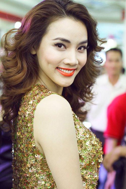 Trang Nhung: Nếu trở lại, vẫn muốn scandal "bán dâm", lộ ngực xảy ra